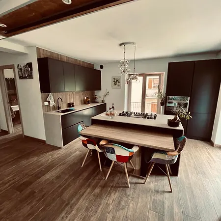 Luce Private Deluxe Near The Station * Tirano