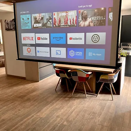 Séjour chez l'habitant Luce Private Deluxe Near The Station Tirano